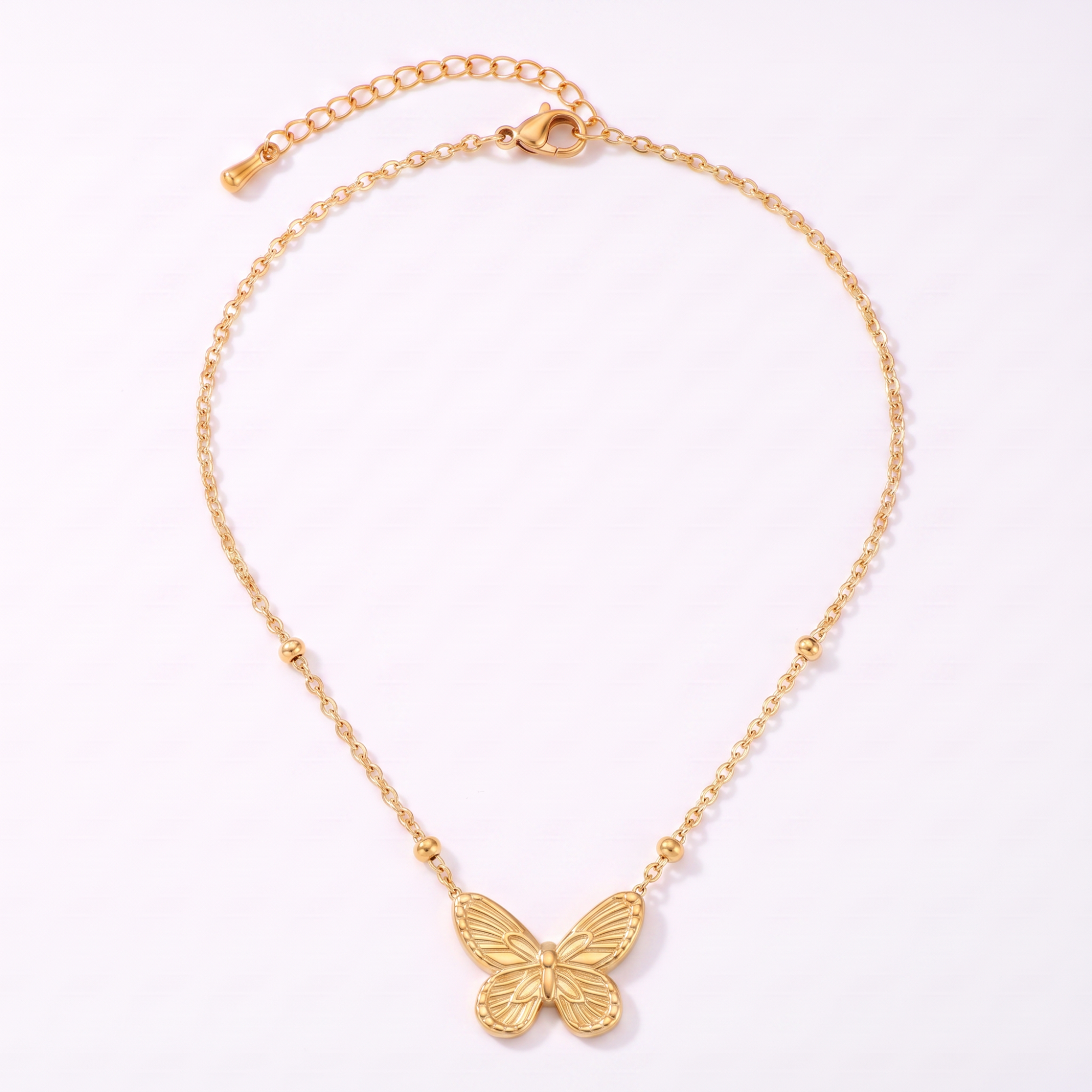 Alma Necklace