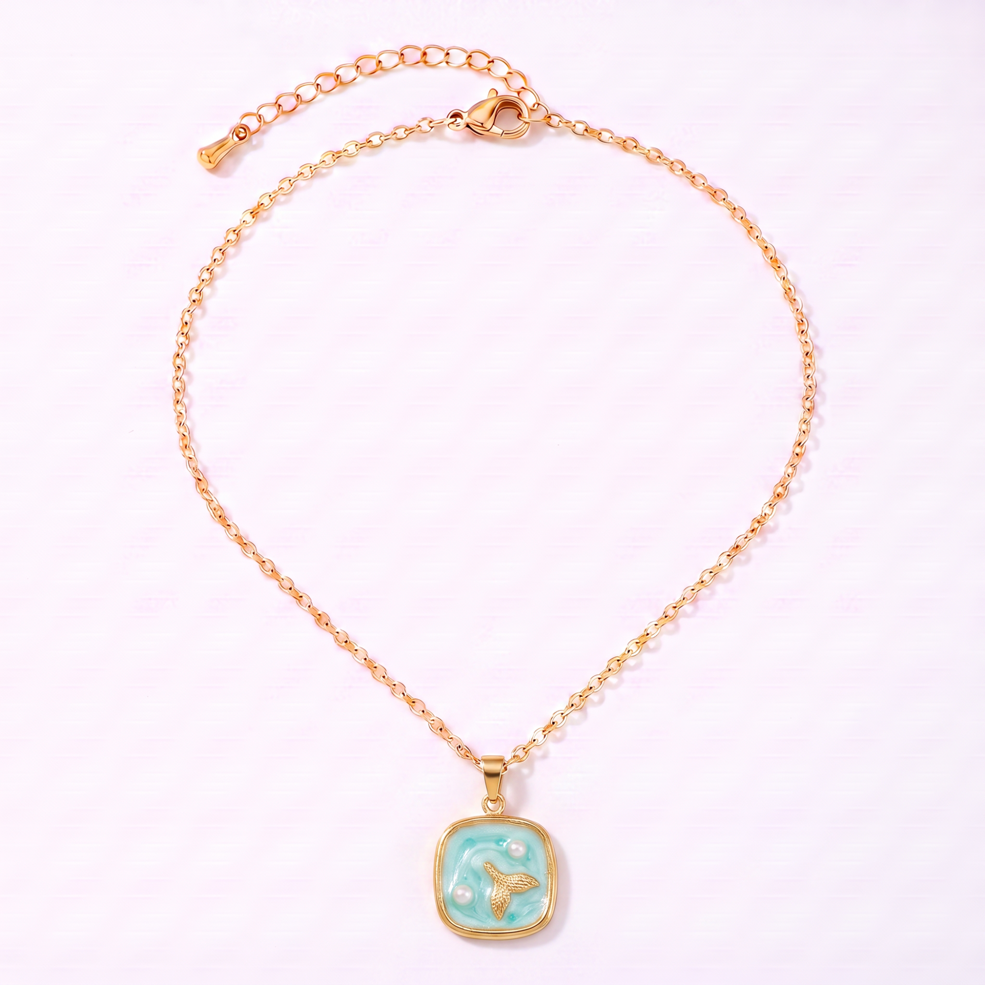 Concha Necklace