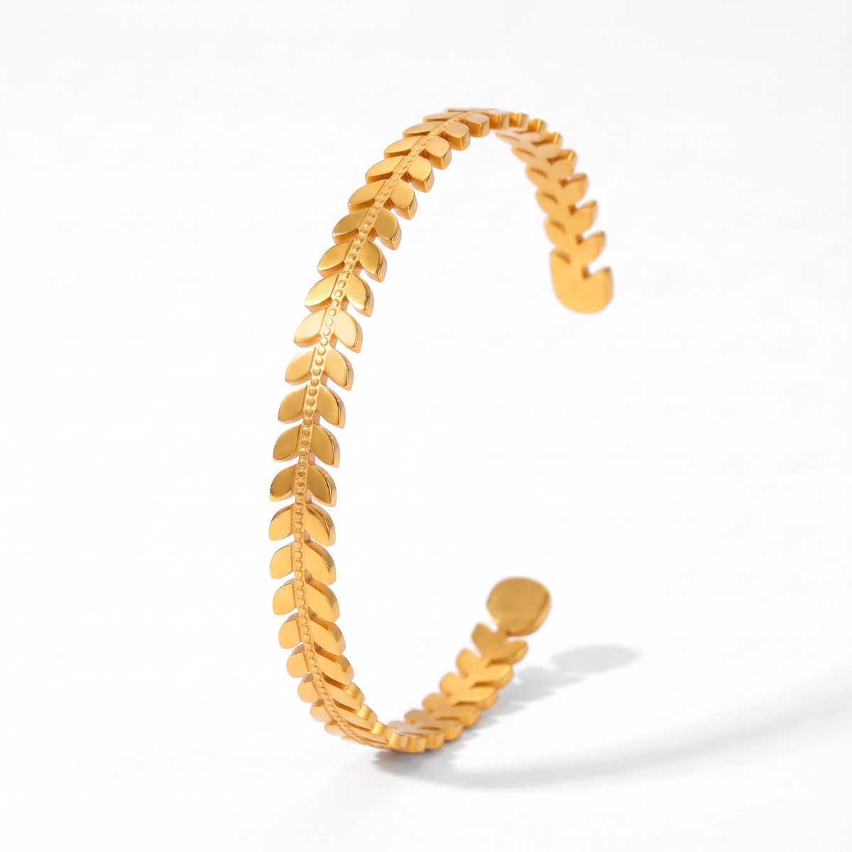 Laurel Cuff