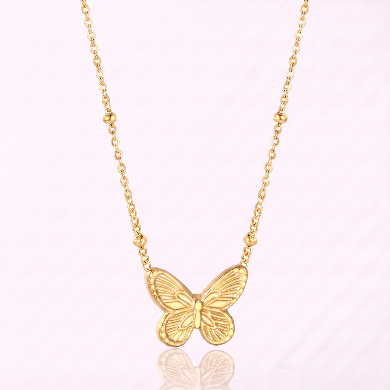 Alma Necklace