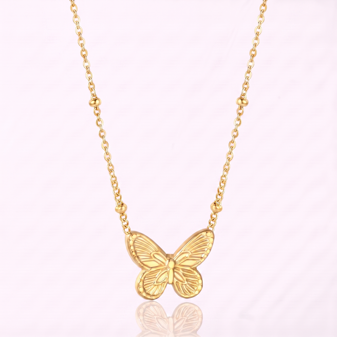 Alma Necklace