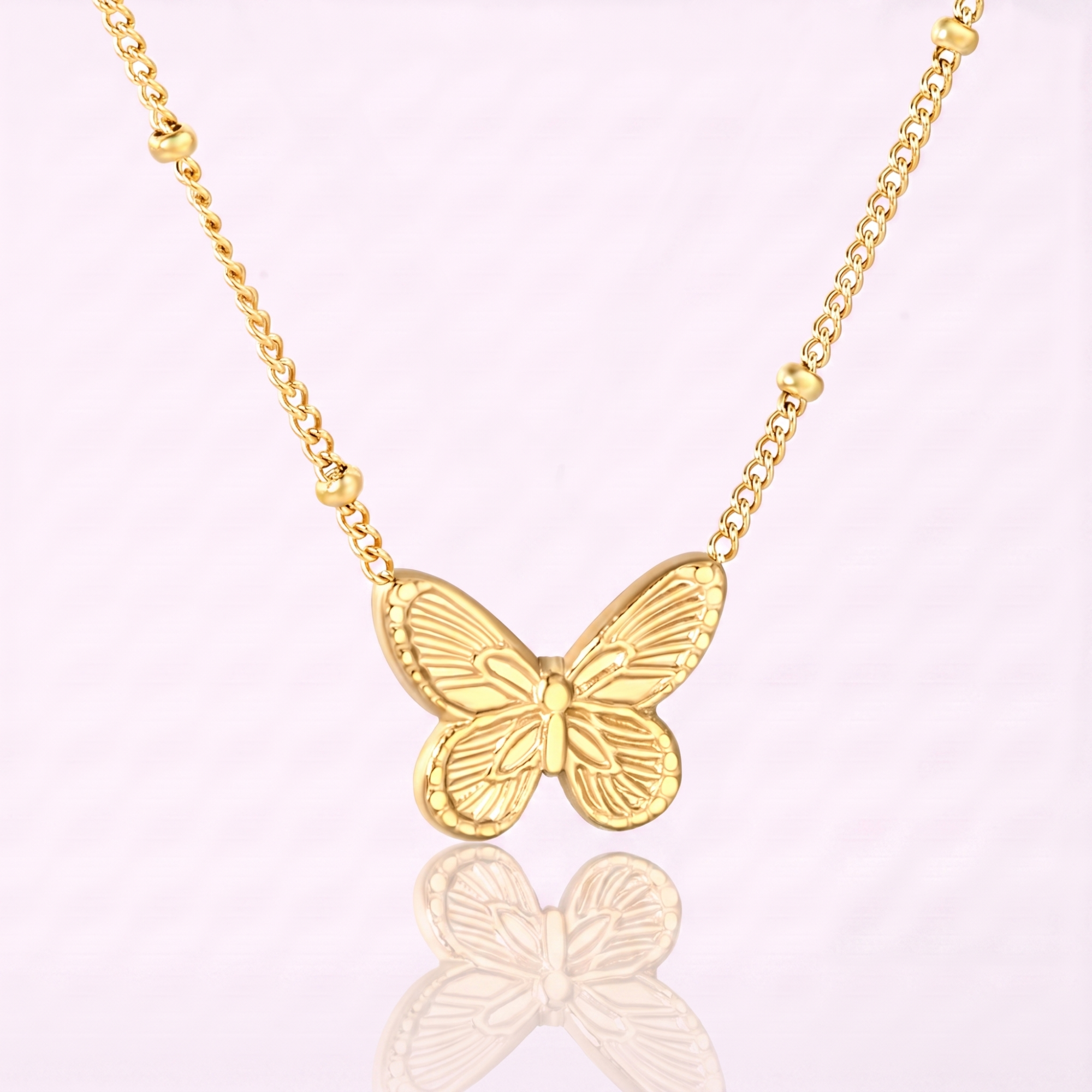 Alma Necklace