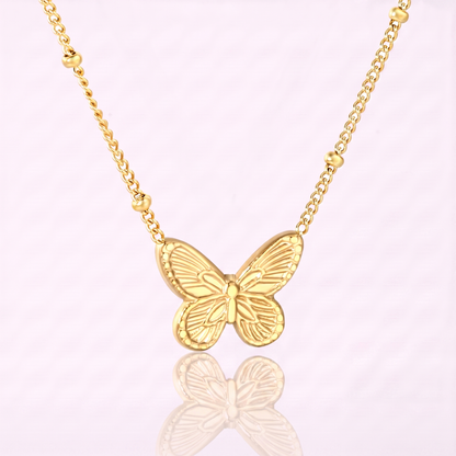 Alma Necklace