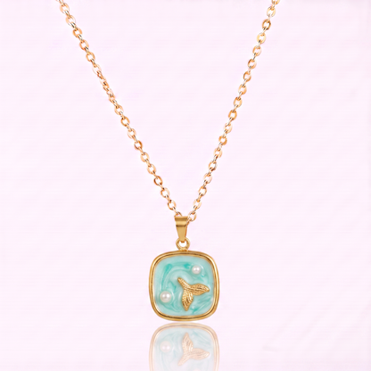 Concha Necklace