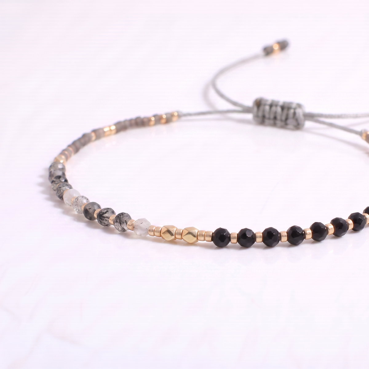 Onyx & Labradorite Beaded Bracelet