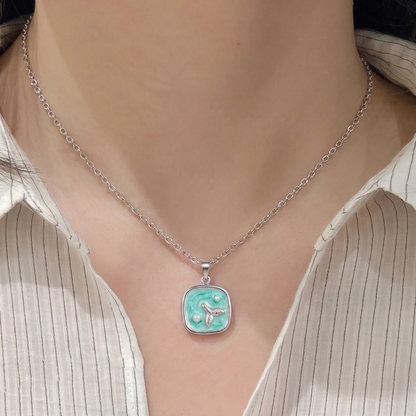 Concha Necklace