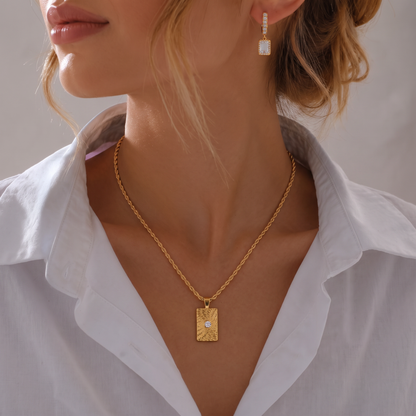 Aurora Necklace