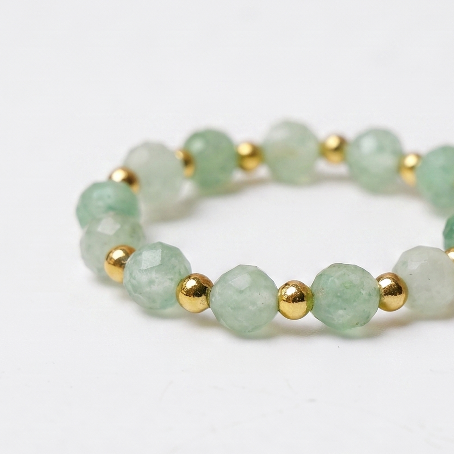Green Quartz Aura Ring