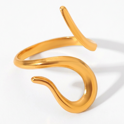 Sierpe Ring Gold