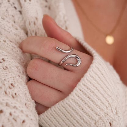Sierpe Ring Silver