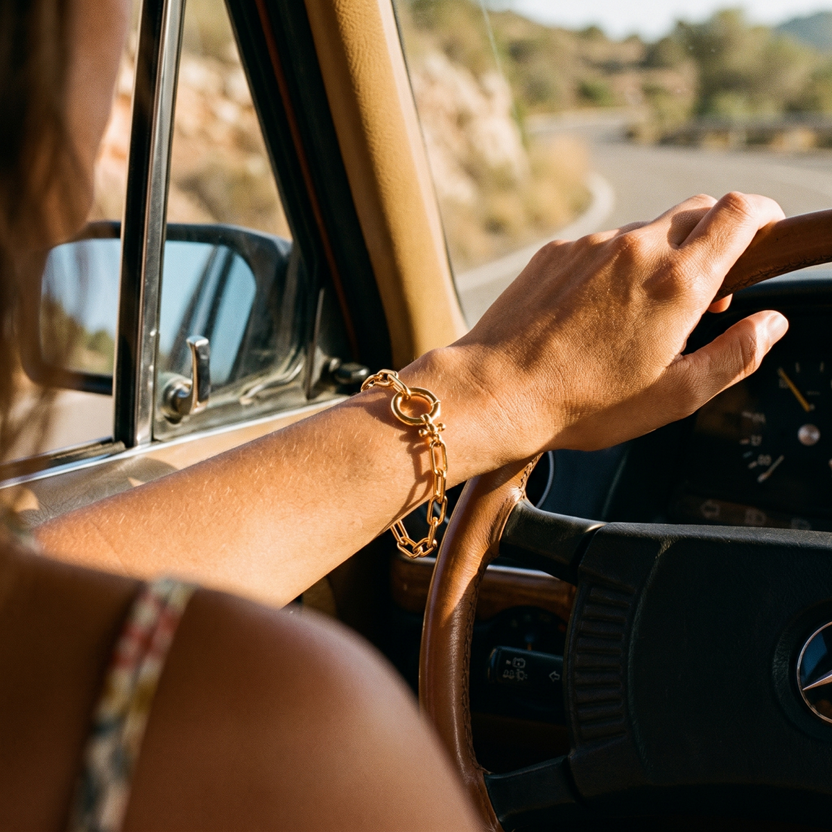 Anchor Chain Bracelet